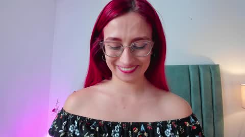 Andra Cyrus online show from 01/22/25, 05:38