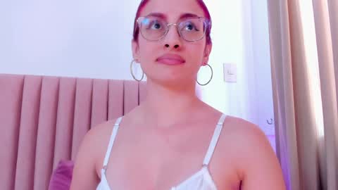 Andra Cyrus online show from 01/23/25, 05:42