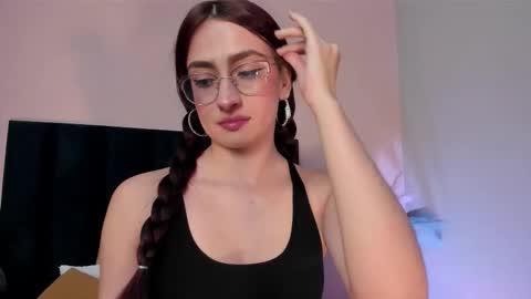 Andra Cyrus online show from 02/23/26, 11:46