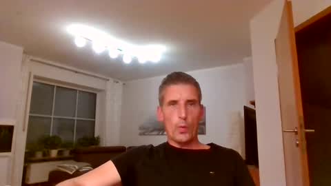 Snapshot of andre029 chatting on 07/10/26, 10:01 Name online show from 07/10/26, 10:01