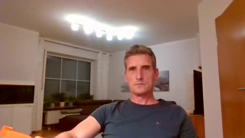 Snapshot of andre029 chatting on 07/23/26, 06:39 Name online show from 07/23/26, 06:39