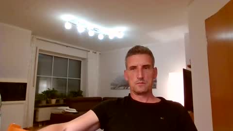 Snapshot of andre029 chatting on 08/07/26, 08:55 Name online show from 08/07/26, 08:55