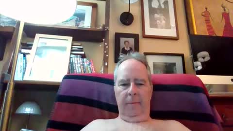 Snapshot of andre6045 chatting on 05/02/26, 06:02 andre6045 online show from 05/02/26, 06:02