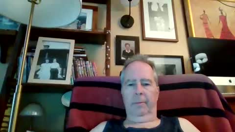 Snapshot of andre6045 chatting on 05/03/26, 07:20 andre6045 online show from 05/03/26, 07:20