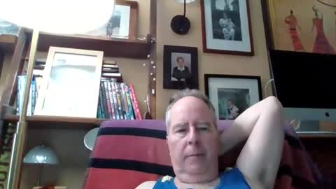 Snapshot of andre6045 chatting on 05/05/26, 06:49 andre6045 online show from 05/05/26, 06:49