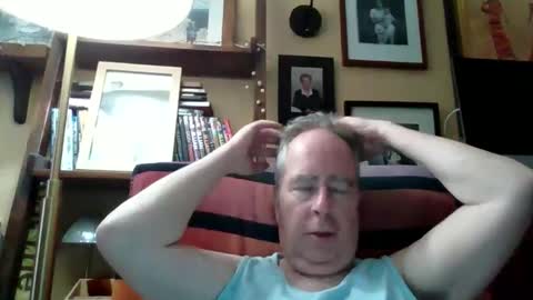 Snapshot of andre6045 chatting on 05/11/26, 07:22 andre6045 online show from 05/11/26, 07:22