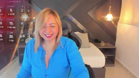 A N D R E online show from 03/15/26, 03:23