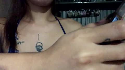 andrea06121998 online show from 09/09/25, 04:17