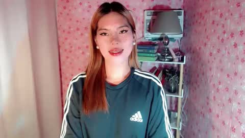 andrea06121998 online show from 01/09/26, 08:32