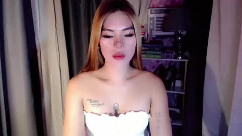 andrea06121998 online show from 02/09/26, 07:34