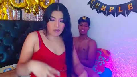 Snapshot of andrea_andres_couplehot chatting on 07/23/26, 06:44 andrea andres couplehot online show from 07/23/26, 06:44