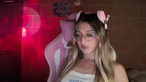 Andrea  online show from 09/09/25, 06:13