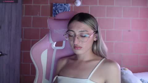 Andrea  online show from 09/10/25, 05:46