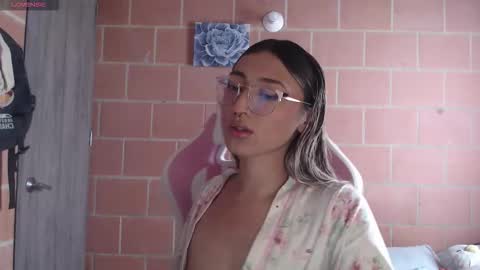 Andrea  online show from 02/15/26, 03:31