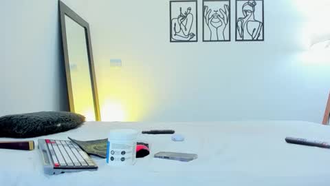 Andrea Cherry online show from 03/16/26, 01:04