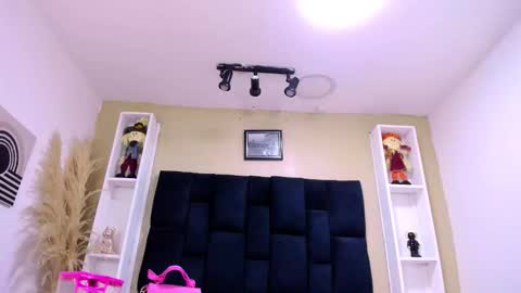 Andres Gil online show from 12/04/25, 03:10