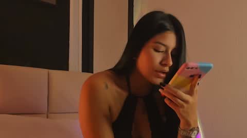 andrea online show from 02/02/25, 04:15