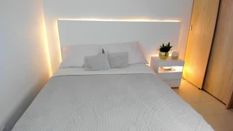 andrea online show from 01/05/25, 03:43