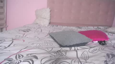 Andrea Ramos online show from 09/14/25, 12:15