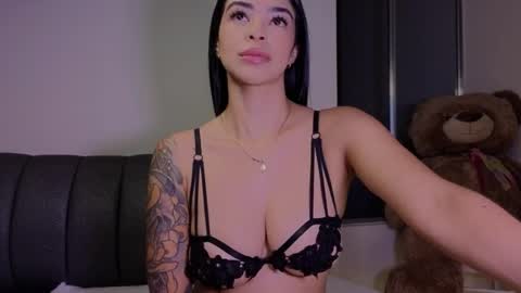    online show from 05/05/26, 02:08
