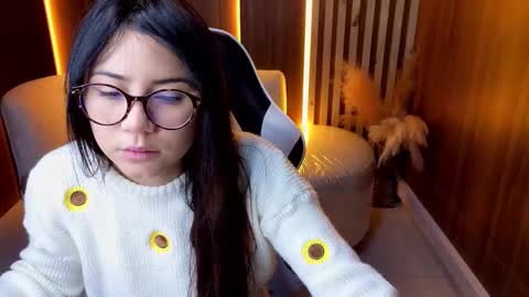 andrea_tx online show from 02/16/26, 12:45