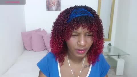 andrea_velary online show from 05/14/26, 07:42