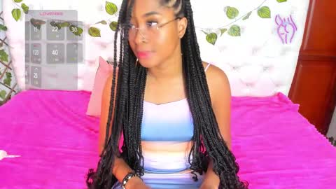 Naomi Andrea Daviss online show from 01/08/25, 11:32