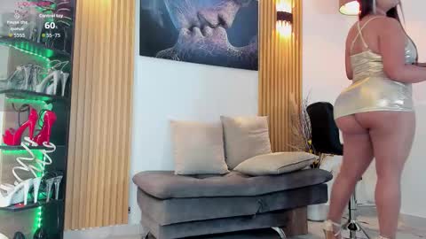 Andrea  online show from 12/05/25, 02:42