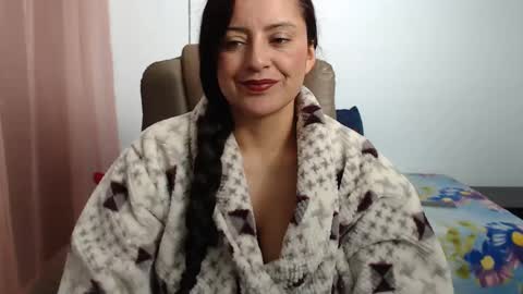 andreadelgado online show from 01/26/25, 02:24