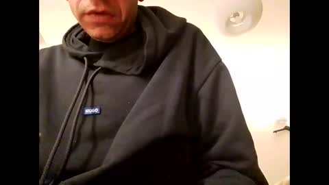 Snapshot of andreai1988 chatting on 04/08/26, 02:22 andreai1988 online show from 04/08/26, 02:22