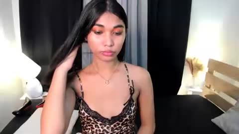 andreajane69 online show from 11/14/25, 07:01