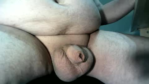 Snapshot of andreas40cc chatting on 07/06/26, 11:07 Andreas40CC online show from 07/06/26, 11:07