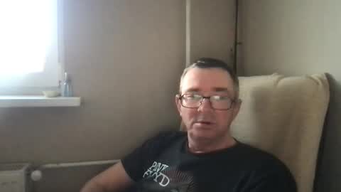 Snapshot of andreass60 chatting on 03/21/26, 04:21 andreass60 online show from 03/21/26, 04:21