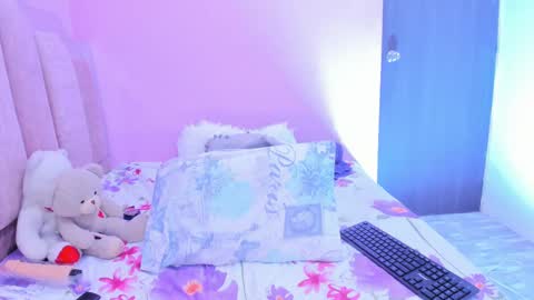 A n d r  e a S w e e t  online show from 09/18/25, 07:38