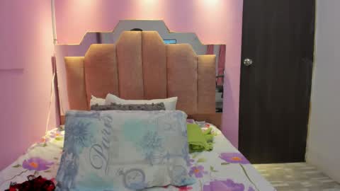 A n d r  e a S w e e t  online show from 02/25/26, 08:07