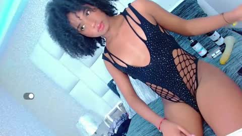 Snapshot of andreayano chatting on 09/16/25, 06:03 andreayano online show from 09/16/25, 06:03