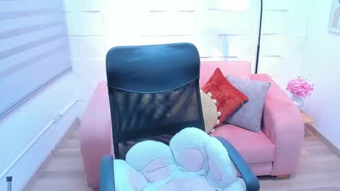 Andre Castaneda online show from 03/18/26, 07:50