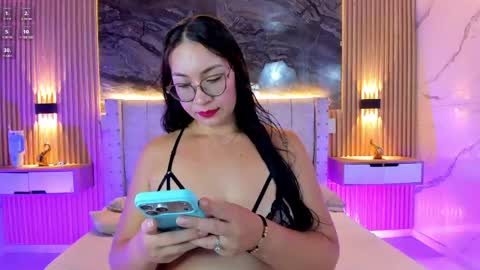 Andreina Fierro  Ig Andreinafierro26 online show from 04/23/26, 10:23