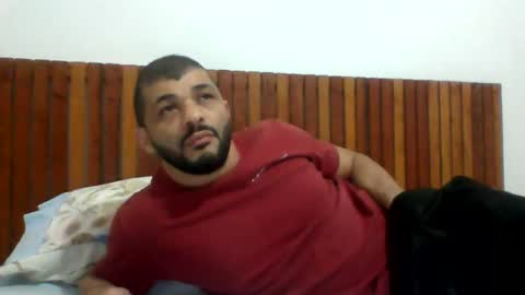 Snapshot of andreloko123 chatting on 06/02/26, 01:40 andreloko123 online show from 06/02/26, 01:40