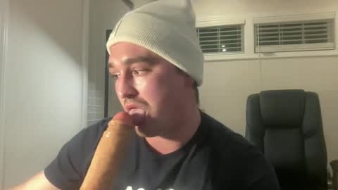 andrenoma427 online show from 12/19/25, 01:12