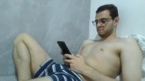 andres129494 online show from 04/27/26, 02:42