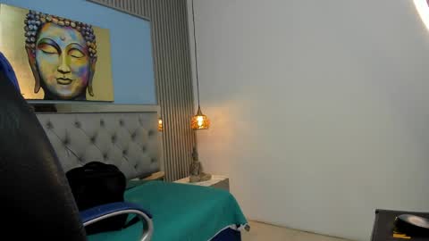 Snapshot of andres1_8 chatting on 04/12/26, 03:33 IM ANDRES online show from 04/12/26, 03:33
