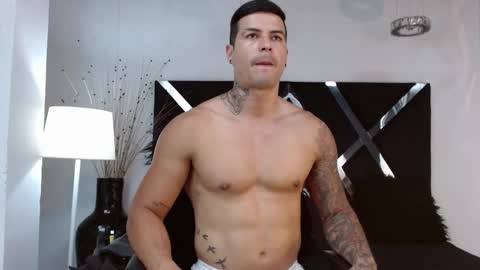 insta andres clark  online show from 02/19/25, 09:03