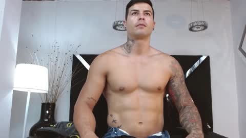 insta andres clark  online show from 02/21/25, 09:11