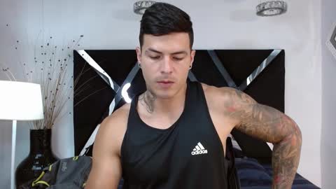 insta andres clark  online show from 03/09/25, 01:59