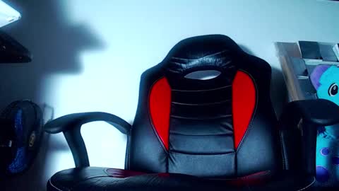 Andrs   o online show from 09/30/25, 11:32