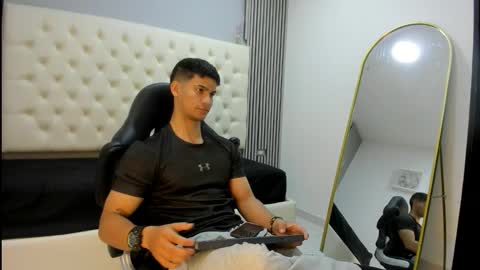 andres_stud online show from 03/19/26, 03:54