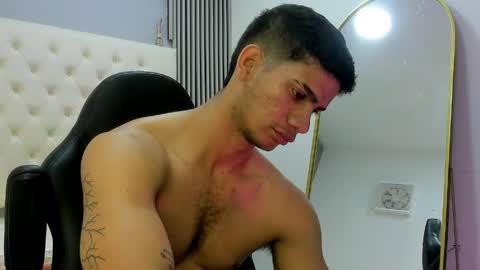 andres_stud online show from 03/29/26, 06:57