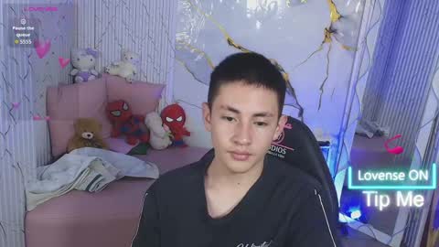 Snapshot of andres_tay chatting on 05/30/26, 12:52 andres_tay online show from 05/30/26, 12:52
