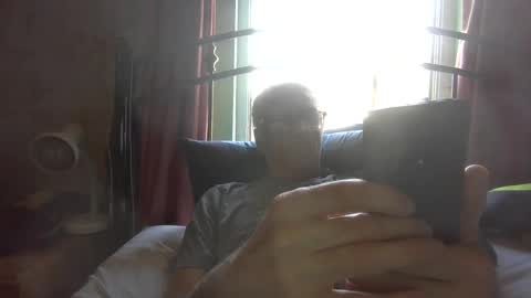 Snapshot of andrew160258 chatting on 06/25/26, 09:25 Andrew online show from 06/25/26, 09:25
